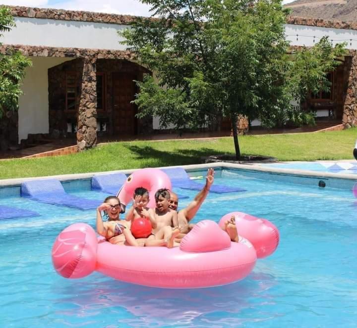 Hotel Hacienda Las Marias Meoqui Eksteriør billede